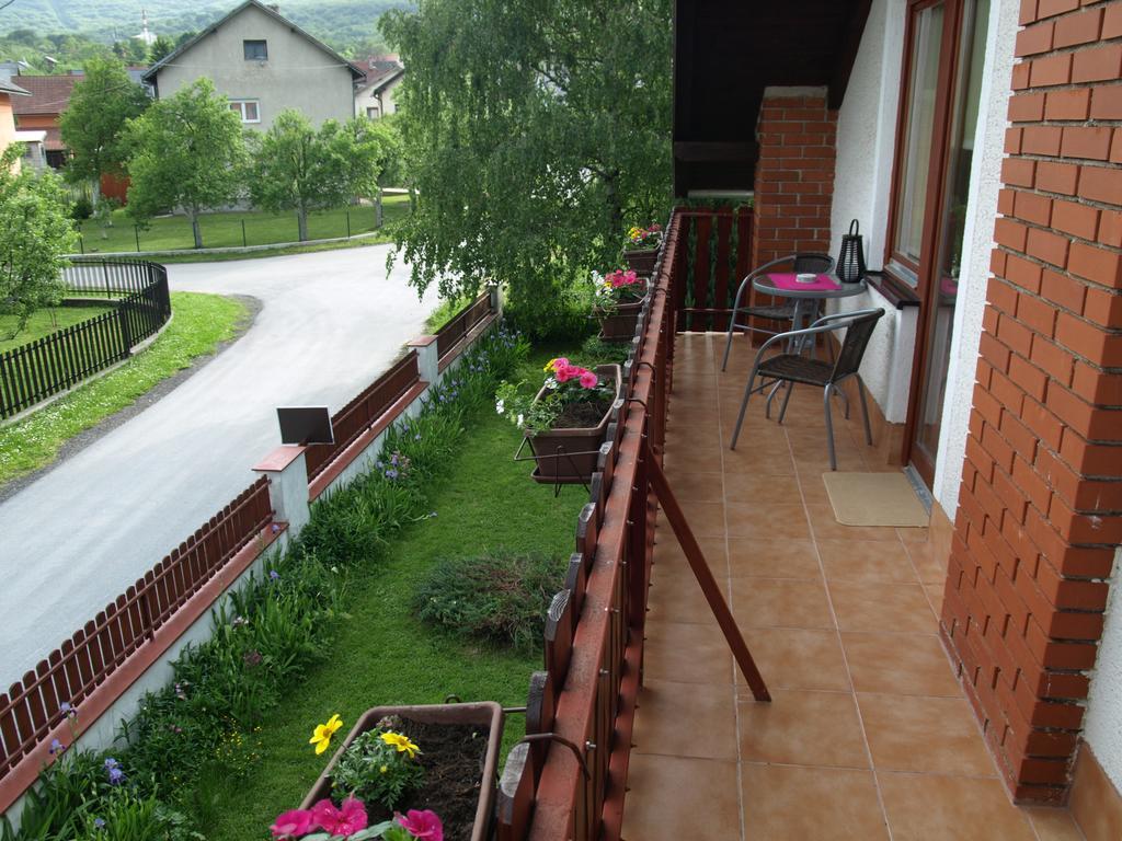Holiday Home Nena Korenica Zewnętrze zdjęcie